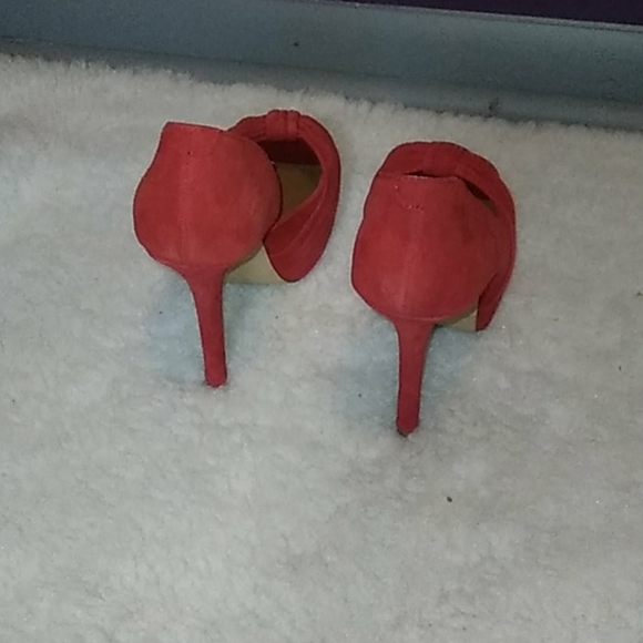 Steve Madden pumps - Picture 3 of 7